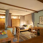Vincent Oldtown Appartement *